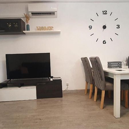 Beautiful Apartment In The Center Тарагона Екстериор снимка