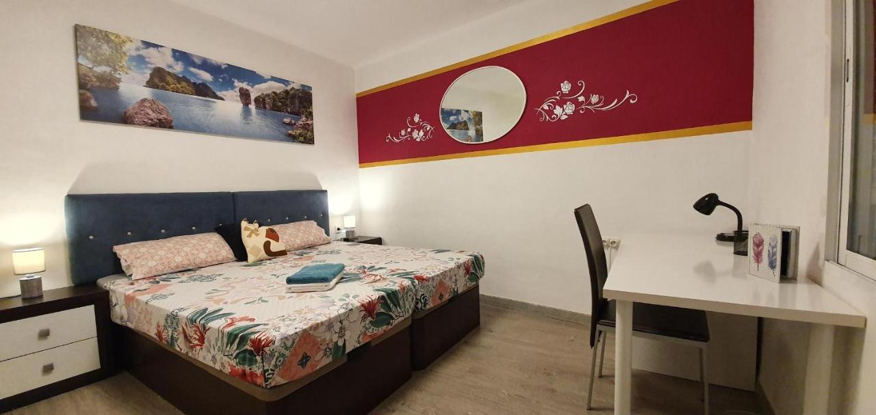 Beautiful Apartment In The Center Тарагона Екстериор снимка