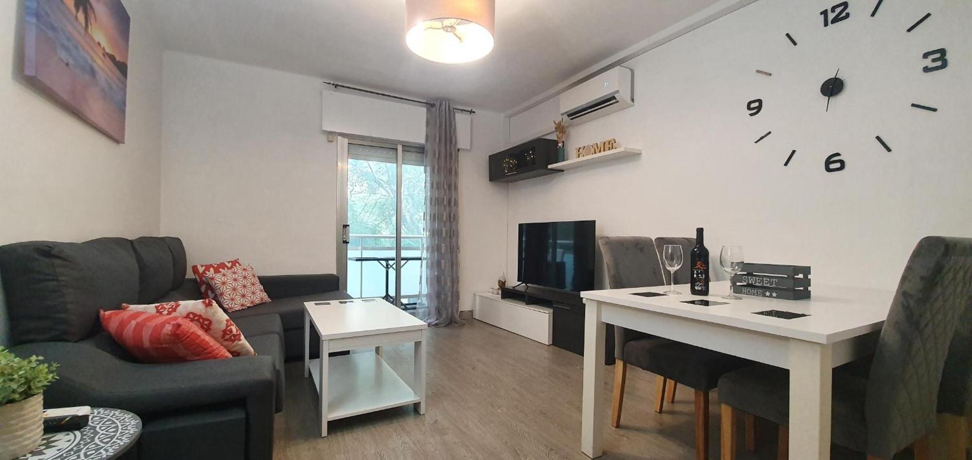 Beautiful Apartment In The Center Тарагона Екстериор снимка
